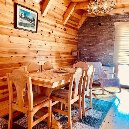 Guest House Lena 자블야크 외부 사진