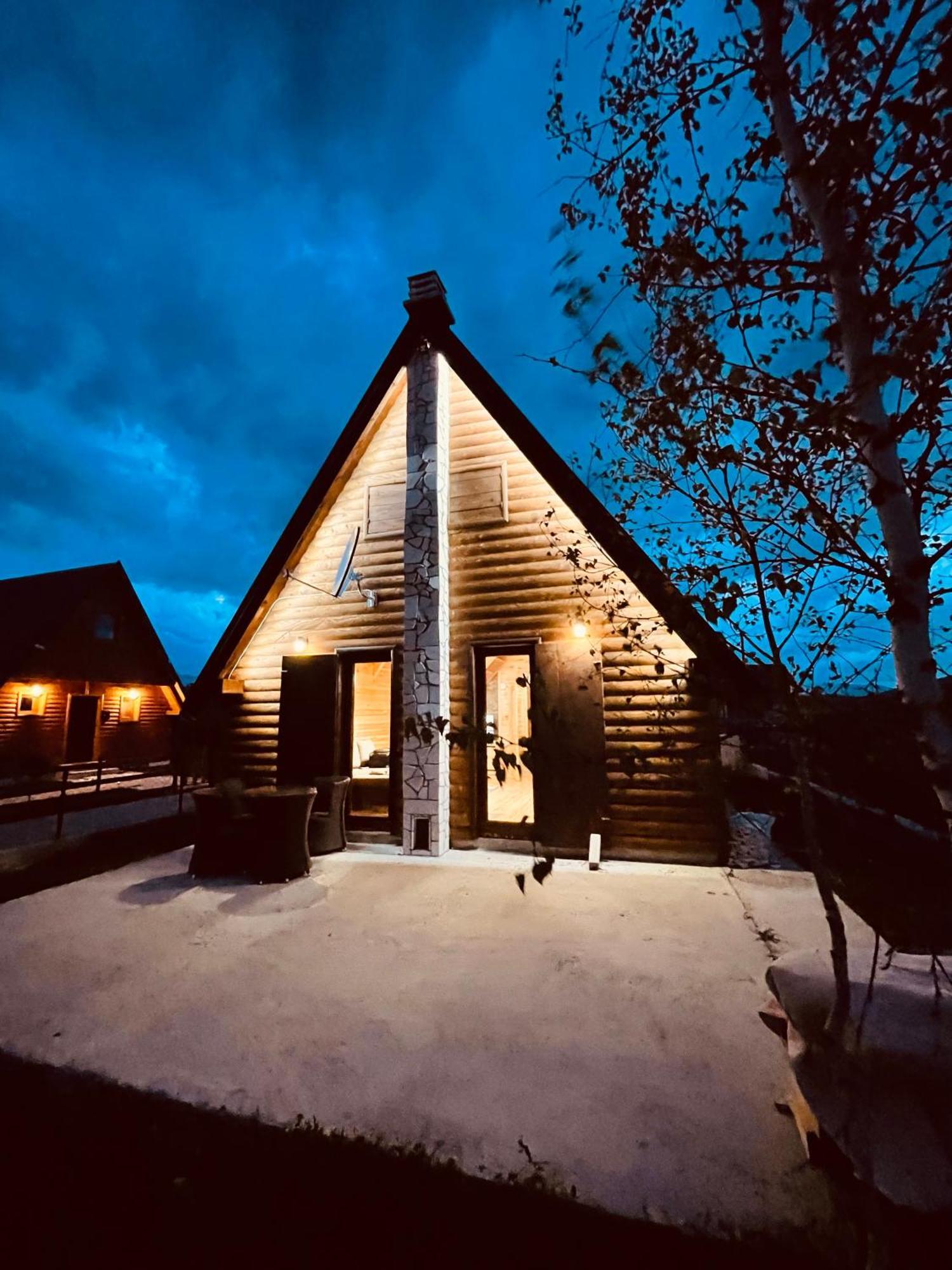Guest House Lena 자블야크 외부 사진