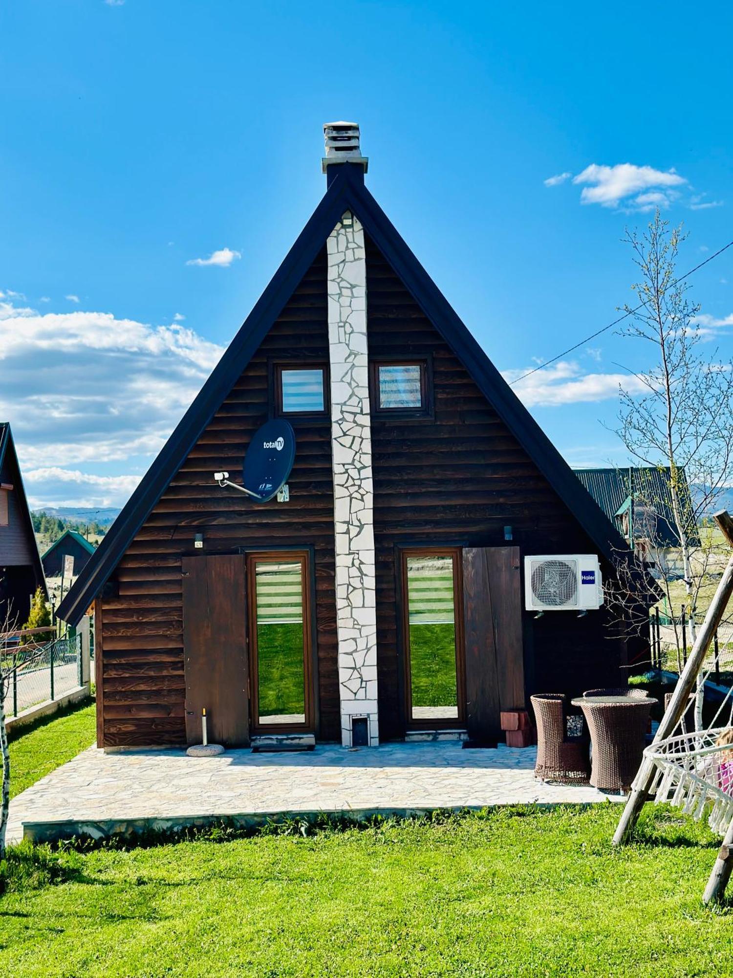 Guest House Lena 자블야크 외부 사진